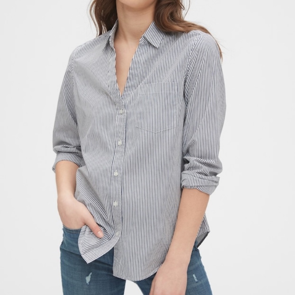 Gap Navy striped button-up